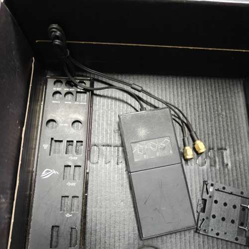 ASUS ROG STRIX B250I GAMING + I5 7400