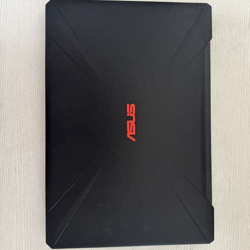 Asus tuf電競筆電 i7 8750h/8g ram/128m2 ssd+1tb hhd/GTX1050to/1920x1080p）