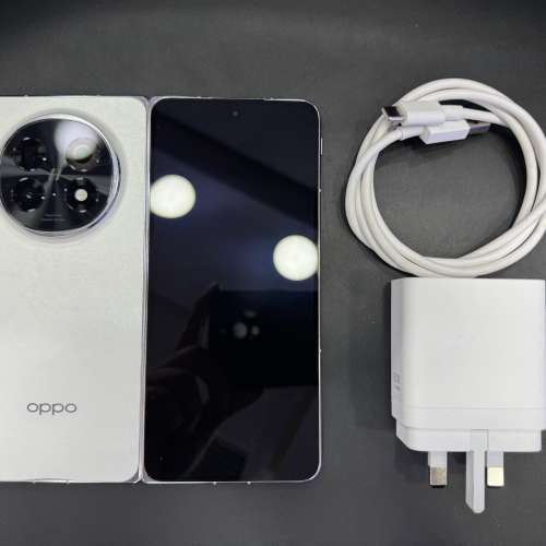 99%New OPPO FIND N5 16+512GB 白色 電池效能98% 香港行貨 跟配件 自用首選超值