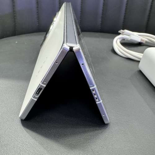 99%New OPPO FIND N5 16+512GB 白色 電池效能98% 香港行貨 跟配件 自用首選超值