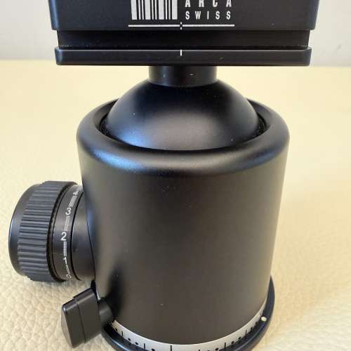 Arca-Swiss Monoball Z1 + Flip-Lock Quick Release