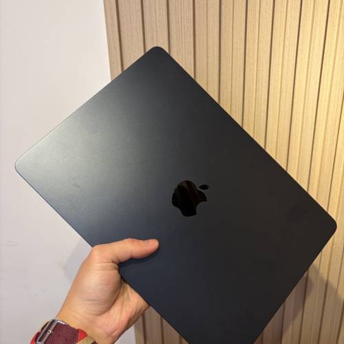 macbook air m2 16gb ram