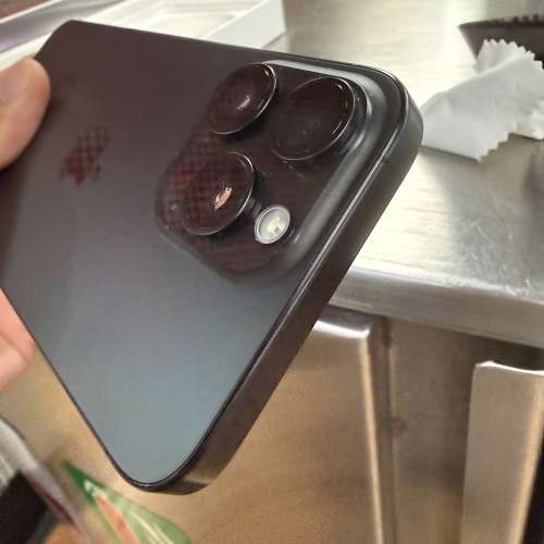 iPhone 15 pro max512gb 港行雙卡黑色鈦金屬，apple 換原廠電，滿血復活，電池健康...