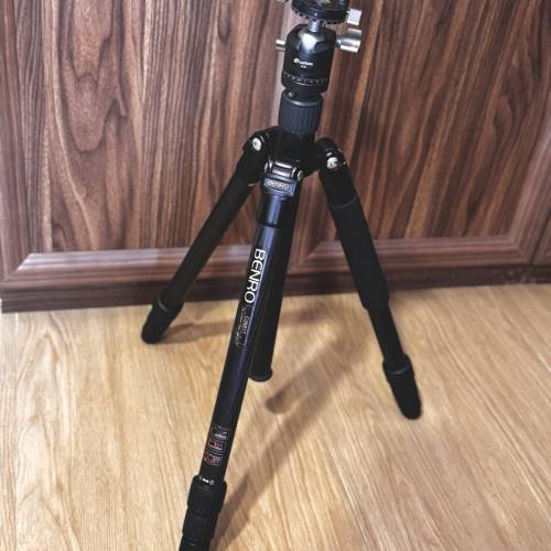 Benro C2681T碳纖腳架  + Leofoto LH-30 雲台 可反摺