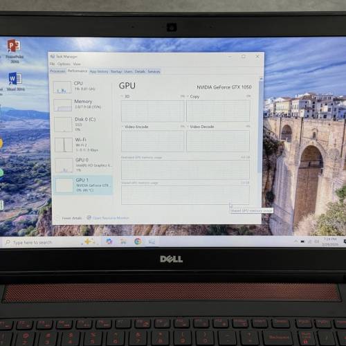 Dell Inspiron 5577 i5-7300HQ / 8gb / 256gb SSD / GTX 1050 Gaming Laptop