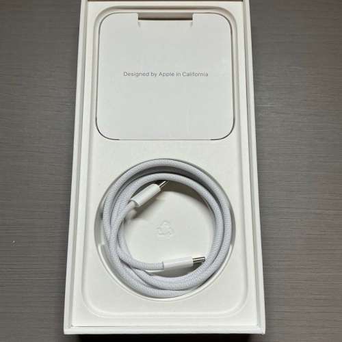 港版 iPhone 15 Pro Max 256GB White Titanium