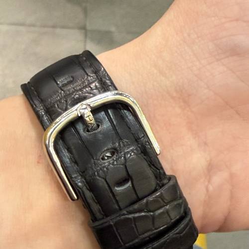 平到笑😆 PANERAI RADIOMIR PAM00062 18K 750白金 代用皮帶 原裝金扣 錶的部份標誌...