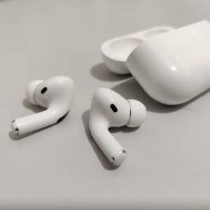 AirPods Pro 第一代（入耳式）
