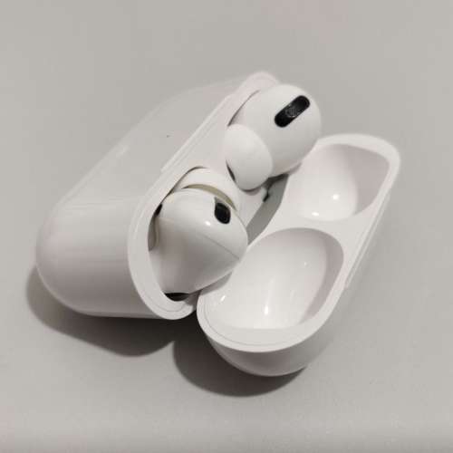 AirPods Pro 第一代（入耳式）