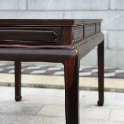 出全新紅木家具
