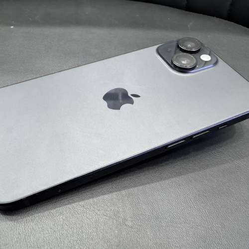 99%New iPhone 15 128GB 黑色 電池100% 有配件 自用首選超值