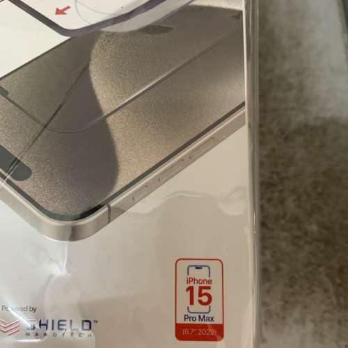MICRODIA SCREENGuard iPhone 15系列 防窺玻璃保護貼 (兩片裝) 連安裝器$10一個 /$...