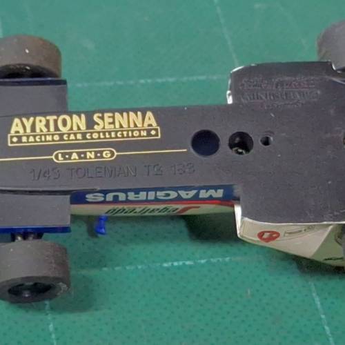 1/43 比例的 Toleman Hart TG183B 一級方程式賽車模型。 
模型詳細資訊
賽車型號：...