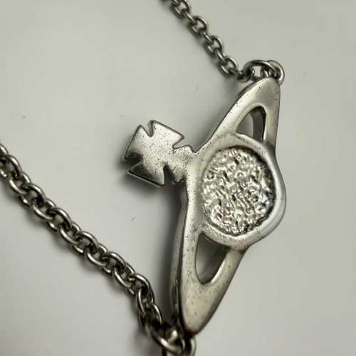 Vivienne Westwood Mini Bas Relief 手鍊