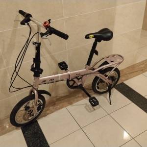舊 成人/中童單車一部 ，14吋，6速，可摺，雙碟剎。