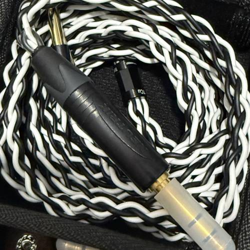 Tomy Audiophile 桐 8絞耳牛線