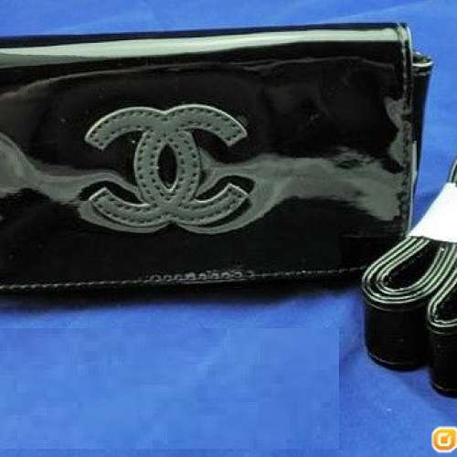 (全新) Chanel 專櫃限量會員禮漆皮 化妝包/ 腰包
