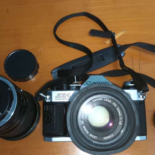 Canon AE-1 Program 底片相機 + 1 Lens