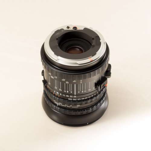 HASSELBLAD 50mm f/4 Carl Zeiss Distagon&reg; T* CFi FLE