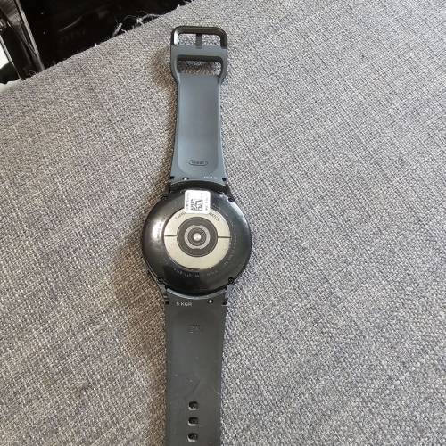 Samsung watch  - 44mm