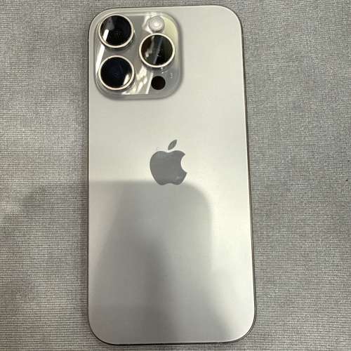 iPhone 16pro 512gb