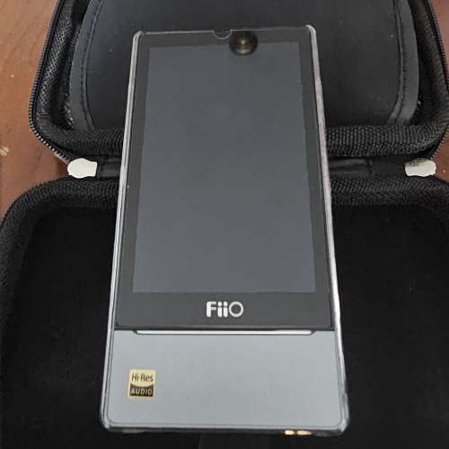 Fiio X7 連3.5 + 4.4 平衡線