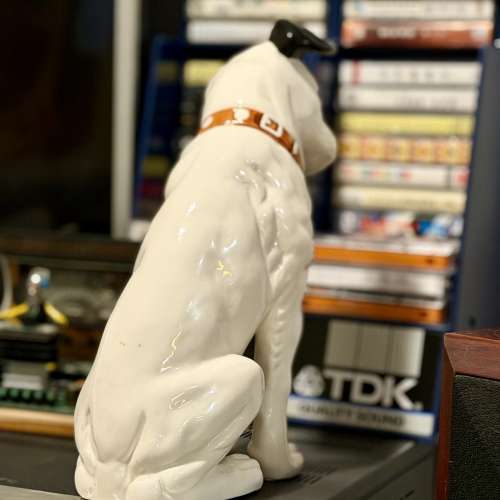 出售Nipper RCA Victor dog，高度約25cm，整體80%新靚仔，有意請pm我，謝謝