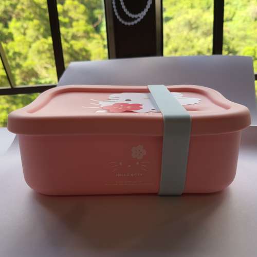 Hello Kitty 硅膠食物盒（全新）