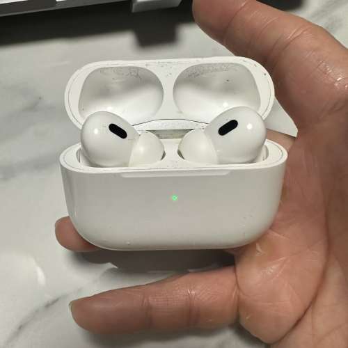 AirPods Pro 2 九成新 二手超抵價發售！** 🔥