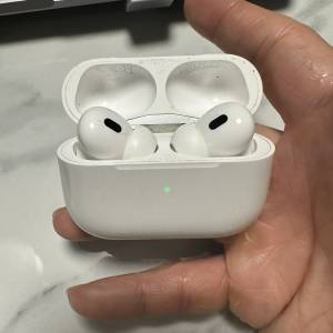 AirPods Pro 2 九成新 二手超抵價發售！** 🔥