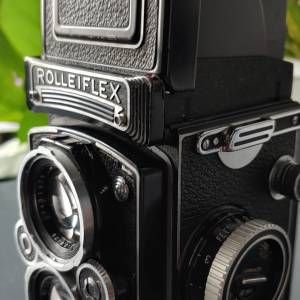 Rolleiflex 3.5e planar 75mm