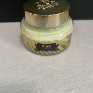 alice vitamin enriched face base