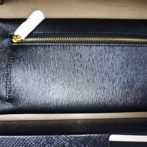 1mf175 Prada Vitello Move 長款銀包
