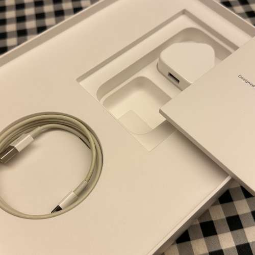 Apple iPad Air 3 10.5吋 64G 太空灰色 WIFI版本 行貨 99%新 全新一樣 電量和操作全...