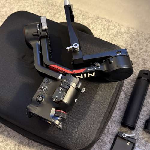 DJI RS4 套裝 99.9% NEW 行貨有保