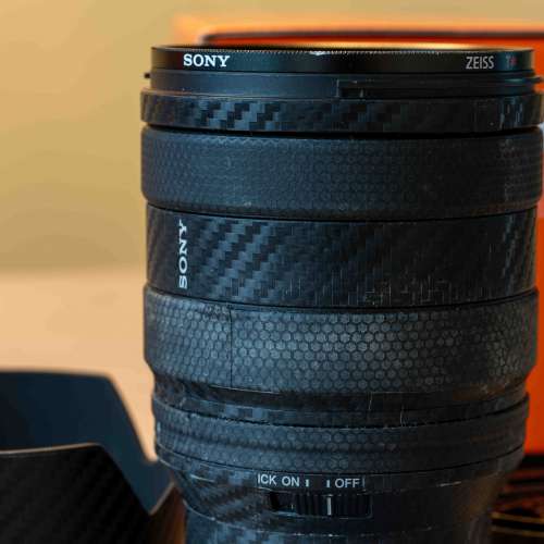 Sony FE 20-70mm F4 G 行貨 全身貼保護貼 + MC Protector 72mm  HK$5,000