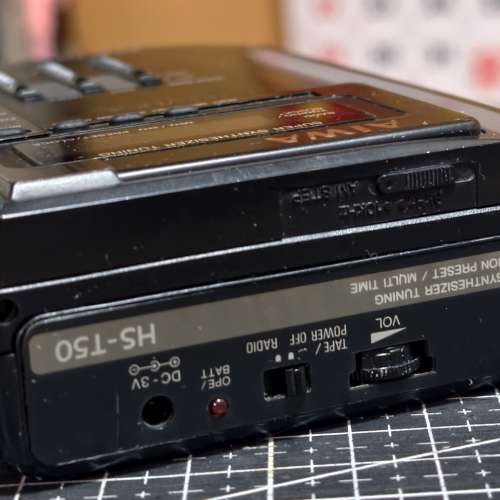 AIWA HS-T50 walkman Cassette Player