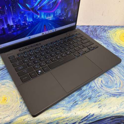 (超輕薄華碩電競筆電😍) ASUS  ROG Zephyrus 14 AMD Ryzen 9 7940HS /32GB Ram/1TB...