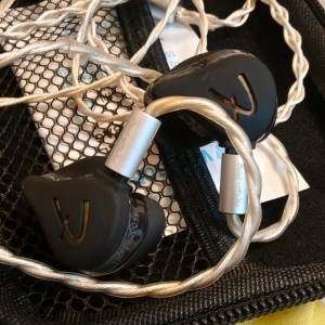 Fender Thirteen 6 hybrid IEM 1DD + 6BA