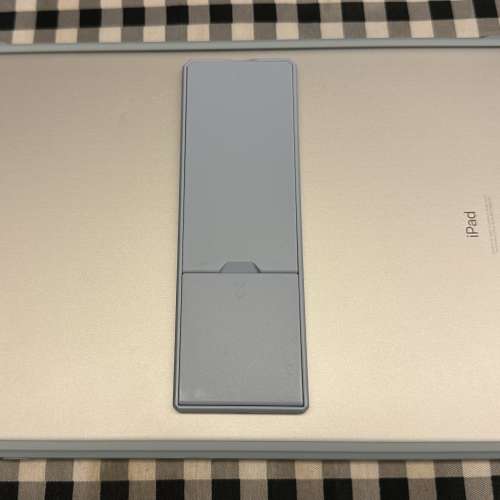 Apple iPad 8 32G WIFI 平板電腦 行貨 99%新 非常少用和新淨 全新一樣 電量和操作全...
