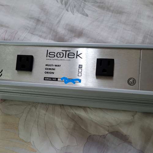 isotek multi-way 6  way power conditioner 電源拖板