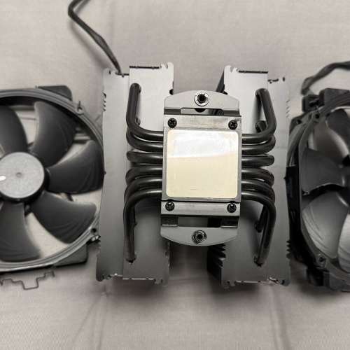 Noctua NH-D15 黑色 CPU 散熱器