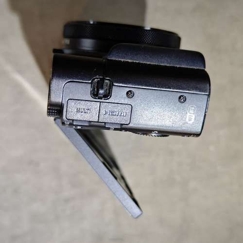 sony RX100M5 索尼 黑卡 5 RX100V RX100 V 裸機 2 電 冇罩充 跟手繩 冇卡 95%new 功...
