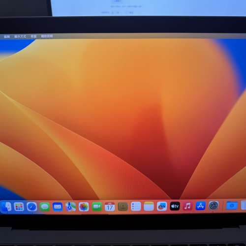 Apple mac book pro a1708 8g 128ssd成色差，屏幕有漏光但正常能使用，成色差，所以...