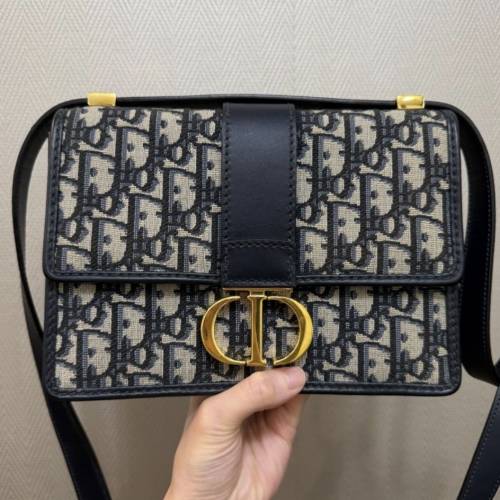 Dior 30Montaigne bag