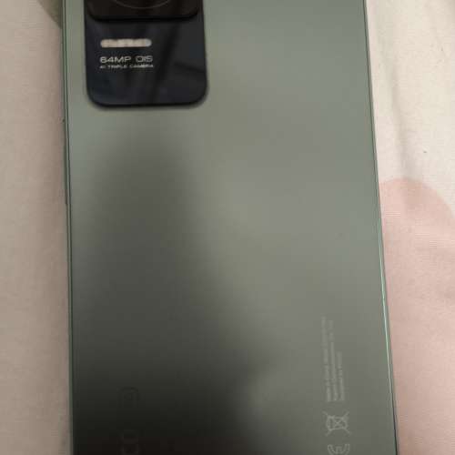 出售poco F4 5G 。。只賣500元。。雙咭港行手機一部。新淨無花