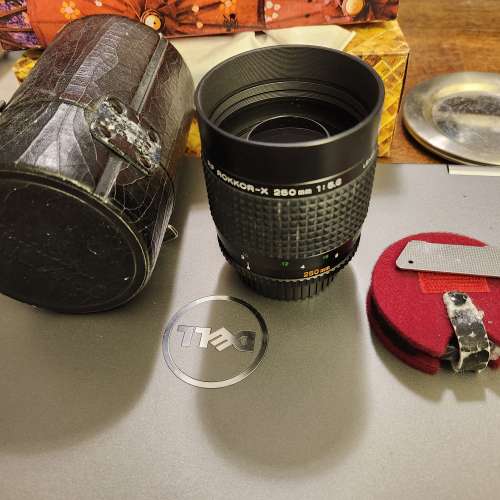 誠讓：Minolta 250mm f/5.6 mirror lens