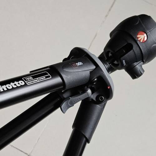Manfrotto 785B 三腳架 (九成新)