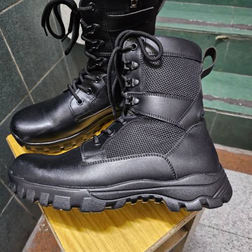 全新防水真皮革軍靴