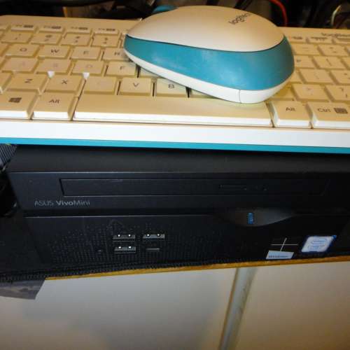 ASUS VivoMini VC66 迷你主機7 代 Intel&reg; Core&trade; i7-7700 128G M.2 1TB 8GB Ram ...